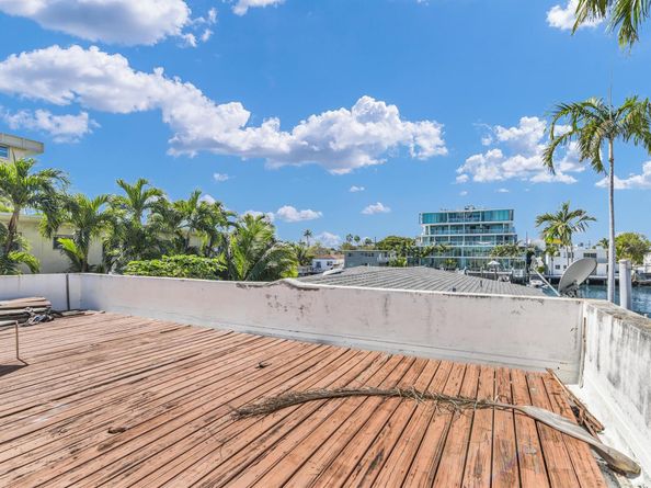 8430 Byron Avenue, Miami Beach FL 33141