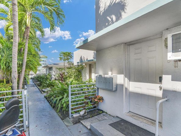 8430 Byron Avenue, Miami Beach FL 33141