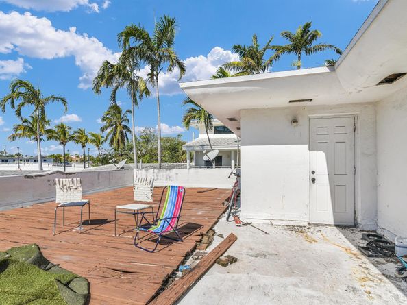 8430 Byron Avenue, Miami Beach FL 33141