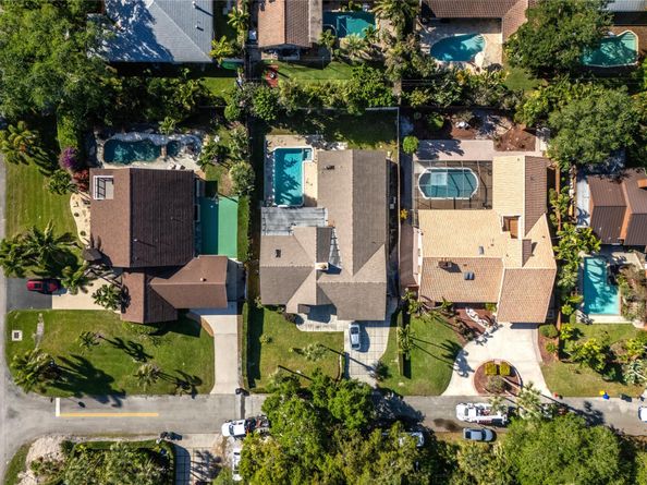 820 SW 20th St, Boca Raton FL 33486