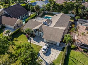820 SW 20th St, Boca Raton FL 33486