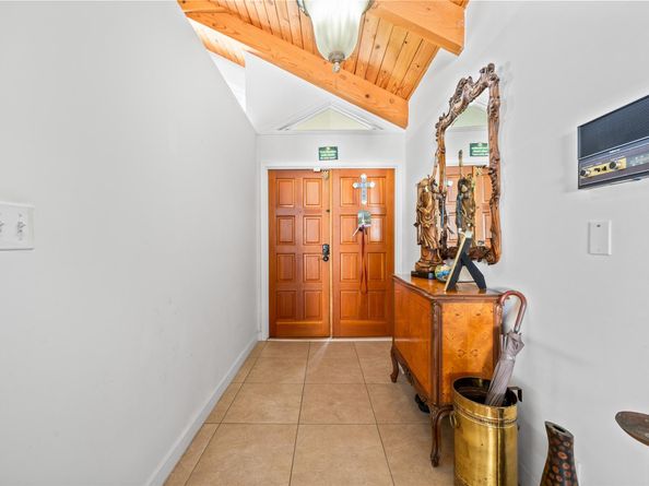 820 SW 20th St, Boca Raton FL 33486