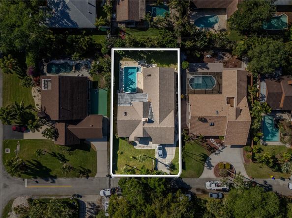 820 SW 20th St, Boca Raton FL 33486