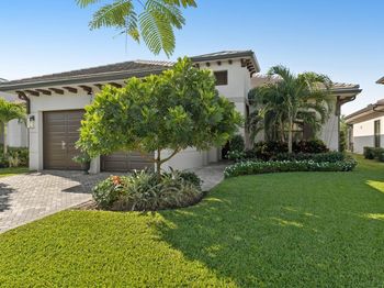 3088 Gin Berry Way