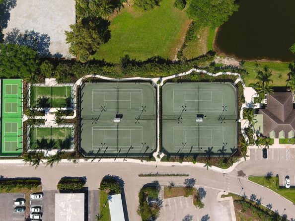3088 Gin Berry Way, West Palm Beach FL 33401