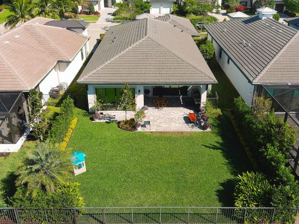 3088 Gin Berry Way, West Palm Beach FL 33401