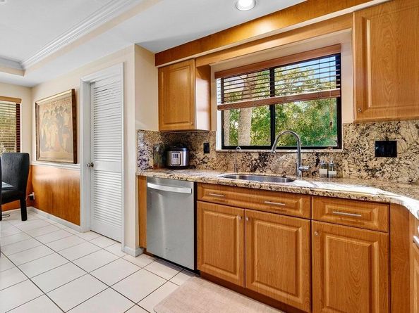 7290 Clunie Place 14404, Delray Beach FL 33446