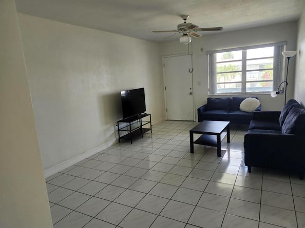 52 NE 204th Street 31, Miami Gardens FL 33179