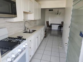 52 NE 204th Street 31, Miami Gardens FL 33179