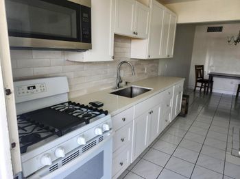 52 NE 204th Street