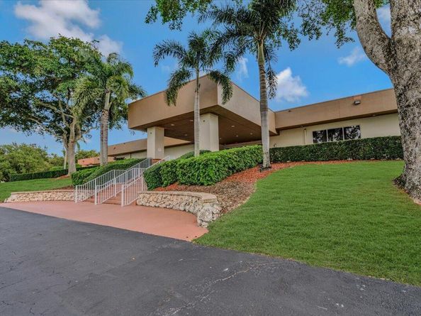 15355 Lakes Of Delray Boulevard 206, Delray Beach FL 33484