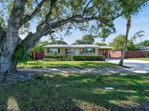 836 Evergreen Drive, Lake Park FL 33403
