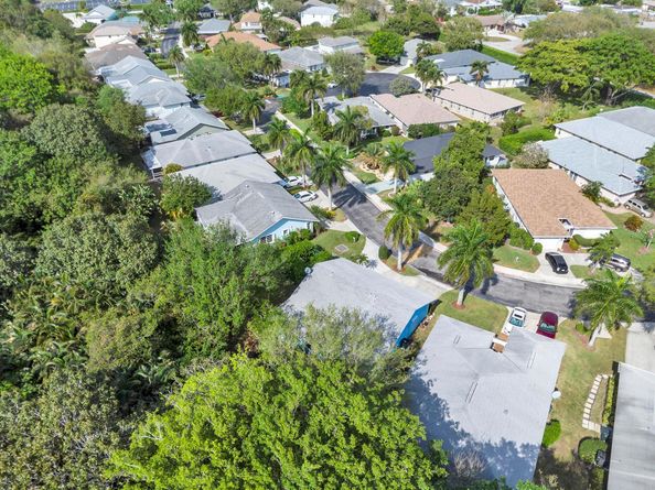 301 Del Rio Boulevard, Boca Raton FL 33432
