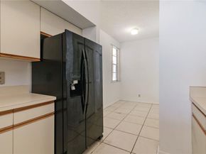 8240 NW 24th St 8240, Coral Springs FL 33065