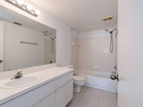 8240 NW 24th St 8240, Coral Springs FL 33065