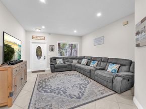 4776 Lago Vista Dr, Coconut Creek FL 33073