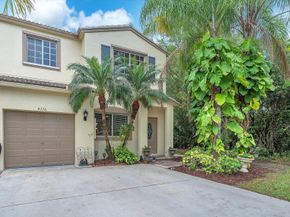 4776 Lago Vista Dr, Coconut Creek FL 33073