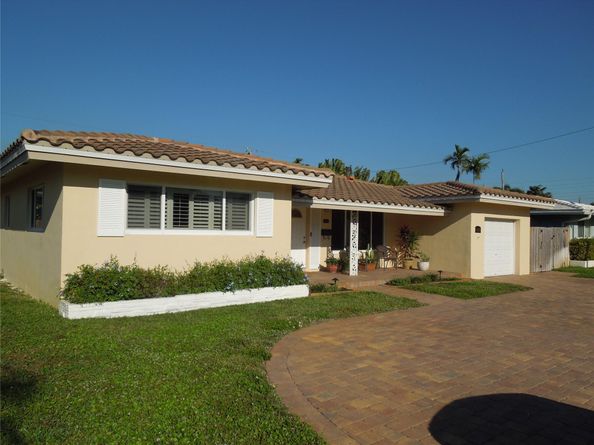 3697 NE 19th Ave, Oakland Park FL 33308