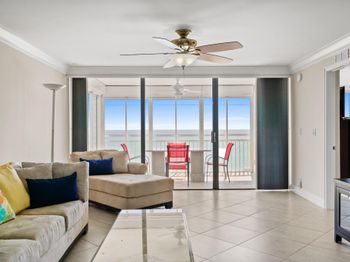 911 Ocean 506 Drive