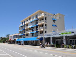 320 SE 4th Avenue, Delray Beach FL 33483