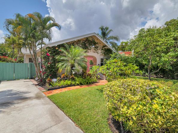 426 30th Street, West Palm Beach FL 33407