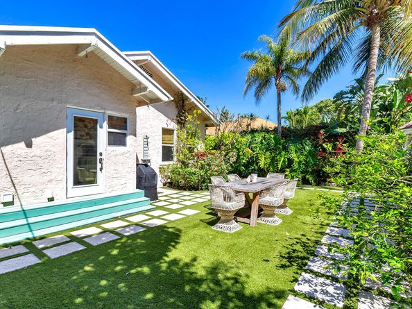 426 30th Street, West Palm Beach FL 33407