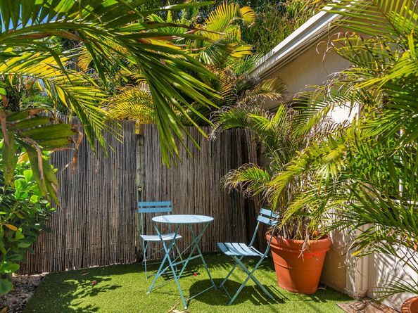 426 30th Street, West Palm Beach FL 33407