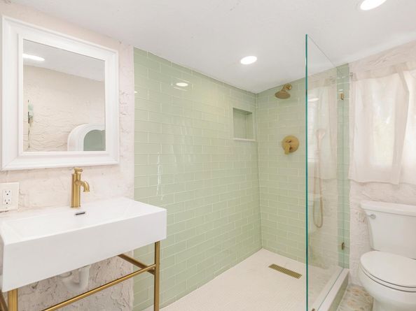 426 30th Street, West Palm Beach FL 33407