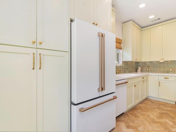 426 30th Street, West Palm Beach FL 33407