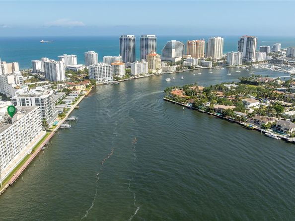 511 Bayshore Dr 410, Fort Lauderdale FL 33304