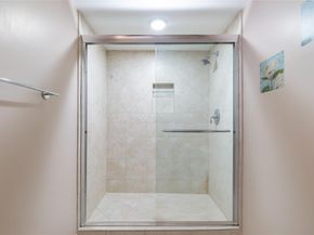 511 Bayshore Dr 410, Fort Lauderdale FL 33304