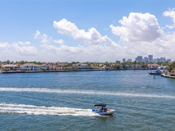511 Bayshore Dr 410, Fort Lauderdale FL 33304