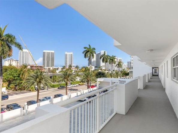 511 Bayshore Dr 410, Fort Lauderdale FL 33304