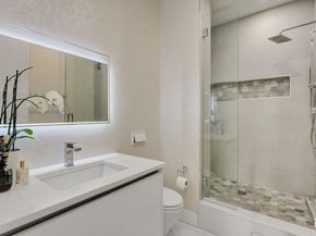 20 Isle Of Venice Dr Penthouse 2, Fort Lauderdale FL 33301