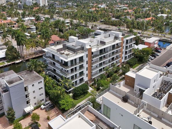 20 Isle Of Venice Dr Penthouse 2, Fort Lauderdale FL 33301