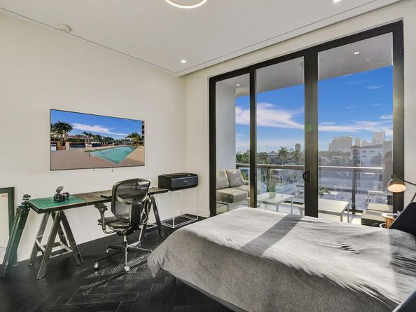 20 Isle Of Venice Dr Penthouse 2, Fort Lauderdale FL 33301