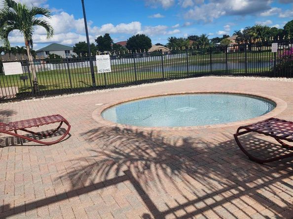 139 Catania Way, Royal Palm Beach FL 33411