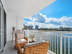 511 Bayshore Dr 504, Fort Lauderdale FL 33304
