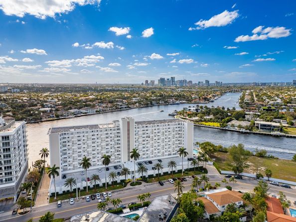 511 Bayshore Dr 504, Fort Lauderdale FL 33304