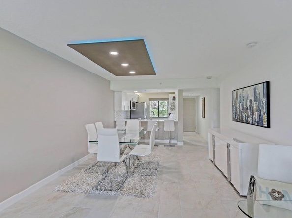 901 Seafarer Circle 105, Jupiter FL 33477