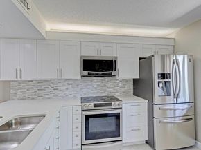 901 Seafarer Circle 105, Jupiter FL 33477