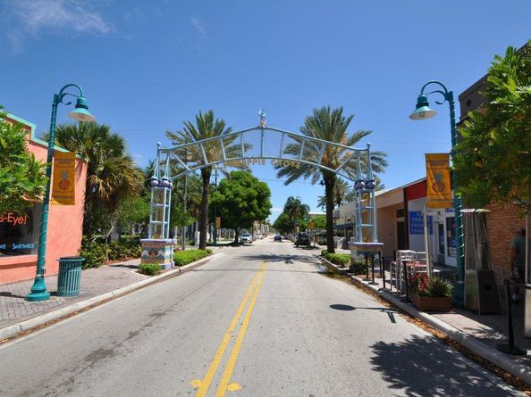 225 NE 1st Street 214, Delray Beach FL 33444