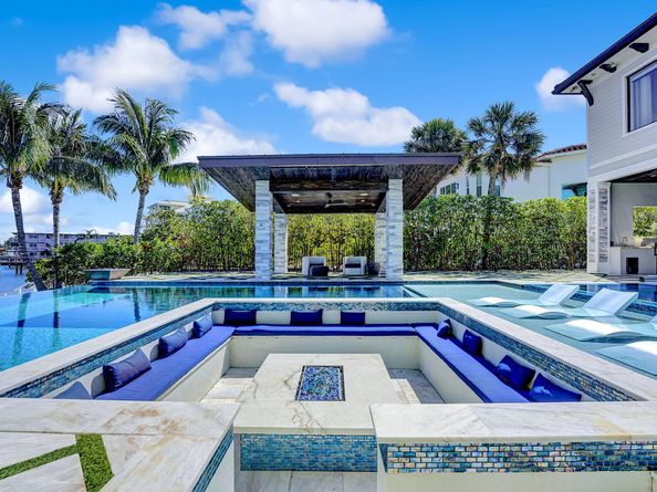 202 N Lake Drive, Lantana FL 33462
