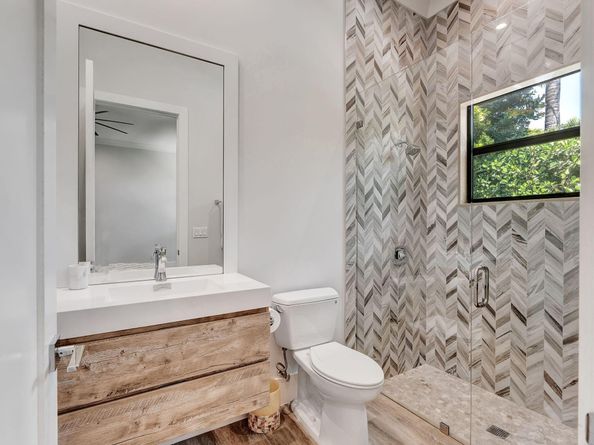 202 N Lake Drive, Lantana FL 33462