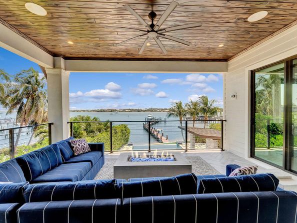 202 N Lake Drive, Lantana FL 33462