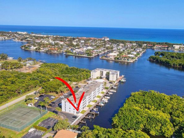 689 NE 6TH Court 110, Boynton Beach FL 33435