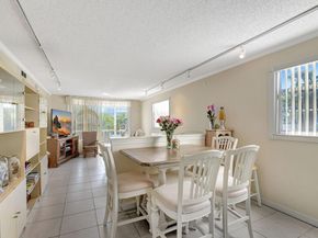 689 NE 6TH Court 110, Boynton Beach FL 33435