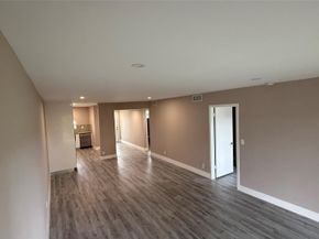 8962 S Hollybrook Blvd 308, Pembroke Pines FL 33025