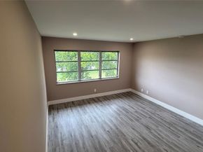 8962 S Hollybrook Blvd 308, Pembroke Pines FL 33025