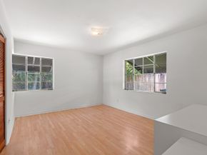 1725 N Lakeside Drive, Lake Worth Beach FL 33460
